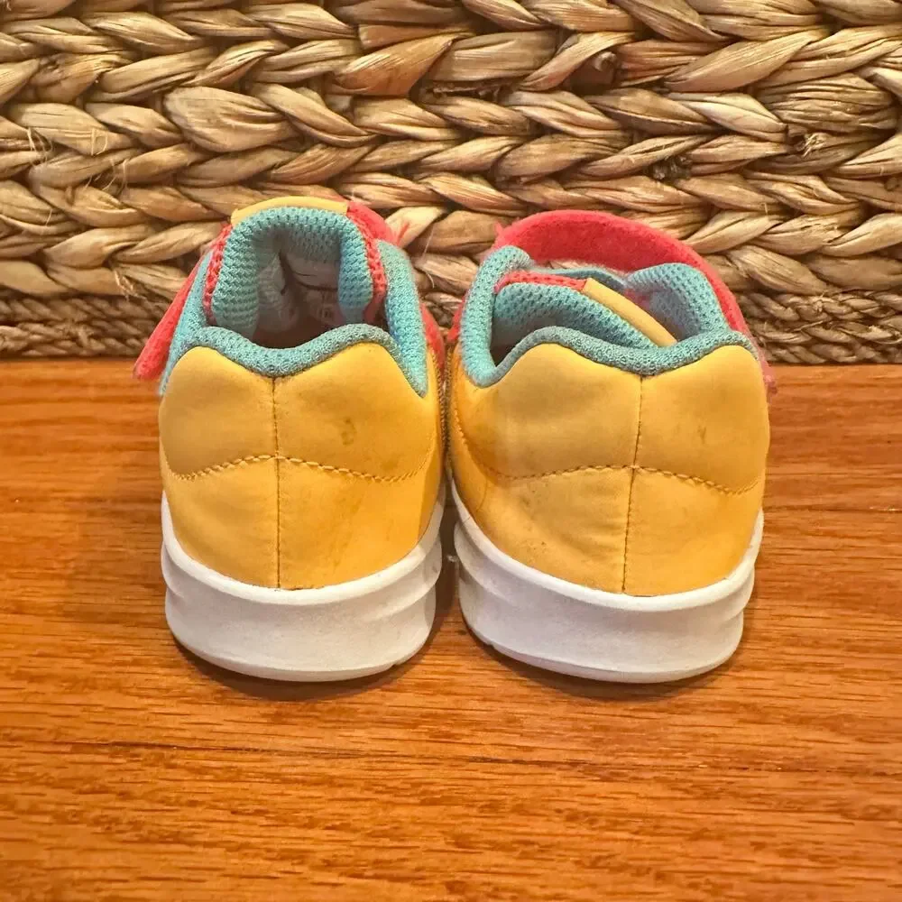 Nike downshifter fade